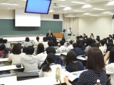 ③