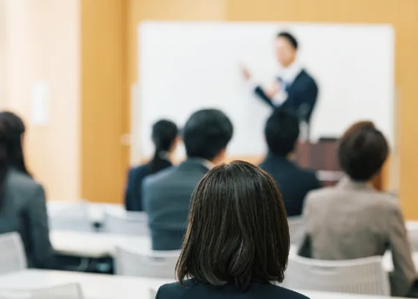 学内ダブルスクール