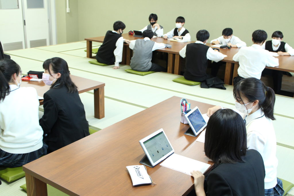 特集 単位制的な全日制課程 Special Contents 京都成章高校